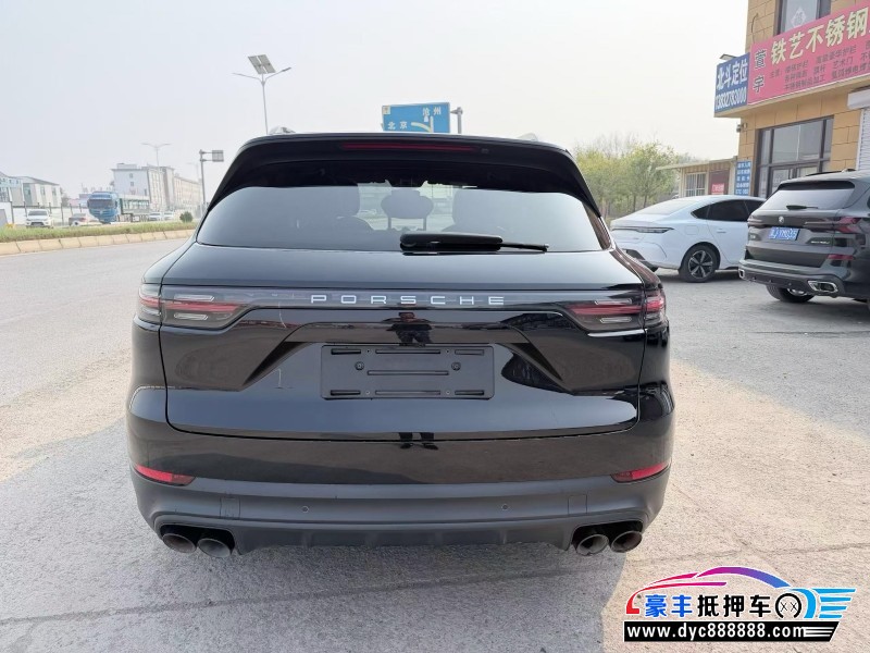 22年保时捷卡宴轿车抵押车出售