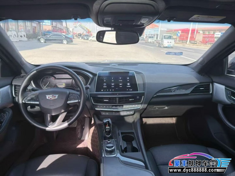 22年凯迪拉克CT5轿车抵押车出售