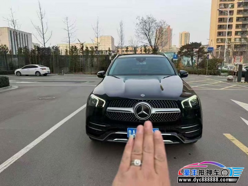 20年奔驰GLE轿车抵押车出售