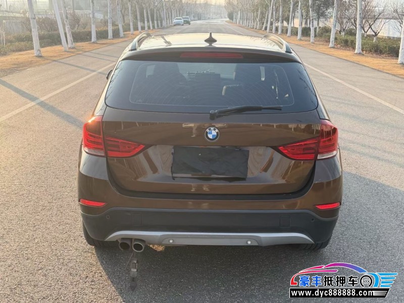 15年宝马X1轿车抵押车出售