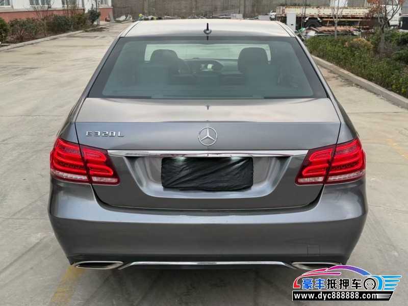 16年奔驰E轿车抵押车出售