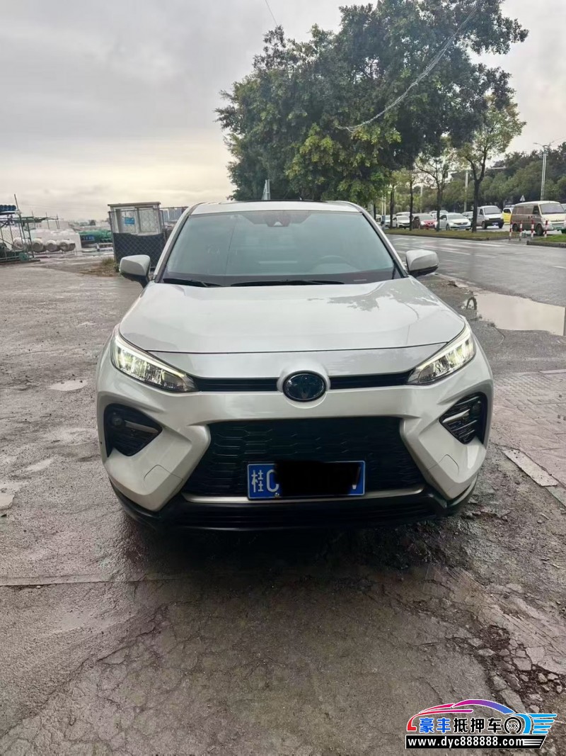 22年丰田威兰达轿车抵押车出售