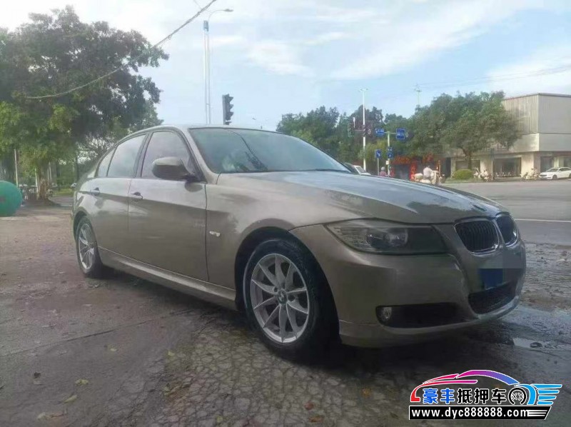 11年宝马3系轿车抵押车出售
