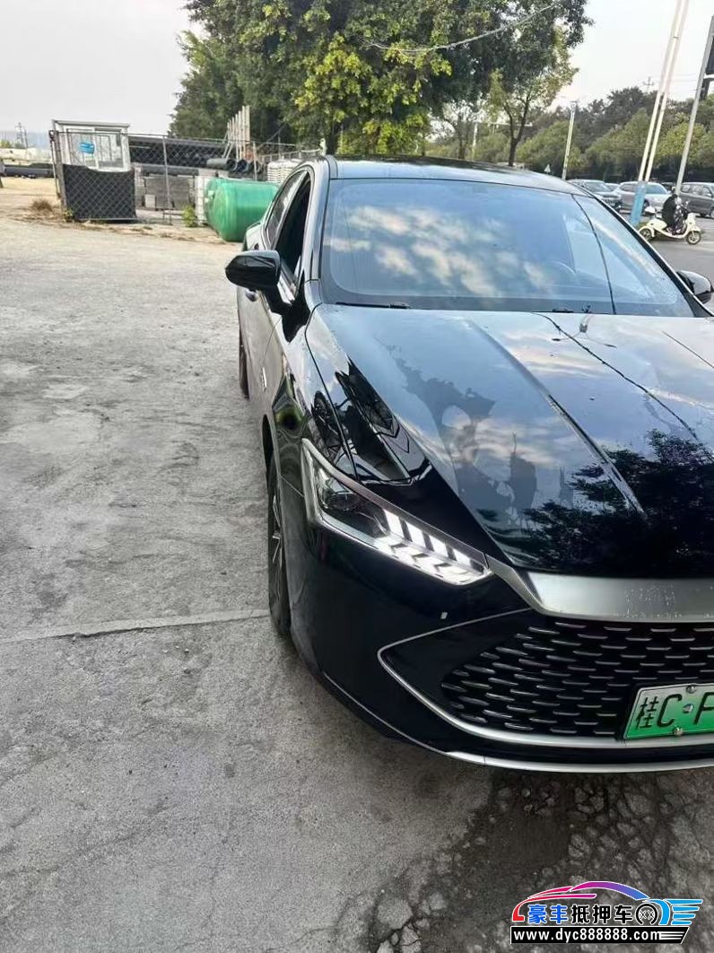 23年比亚迪秦轿车抵押车出售