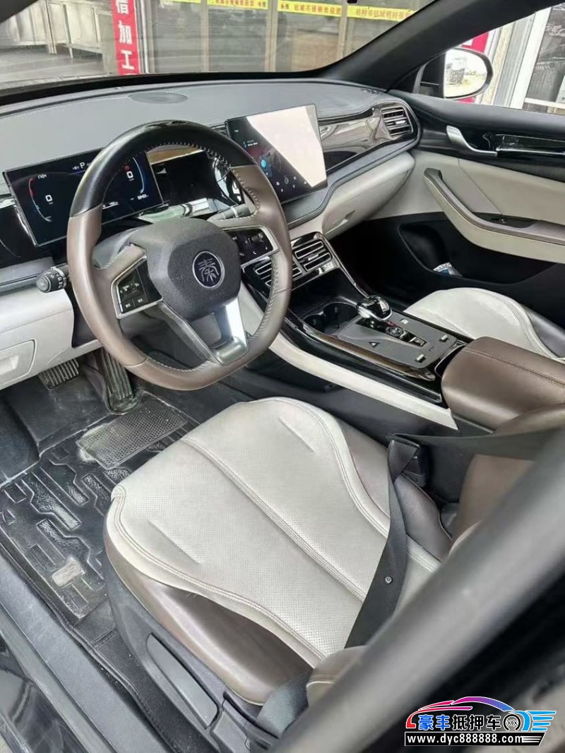 23年比亚迪秦轿车抵押车出售