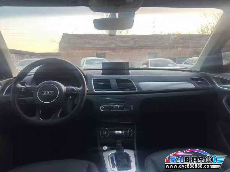 17年奥迪Q3轿车抵押车出售