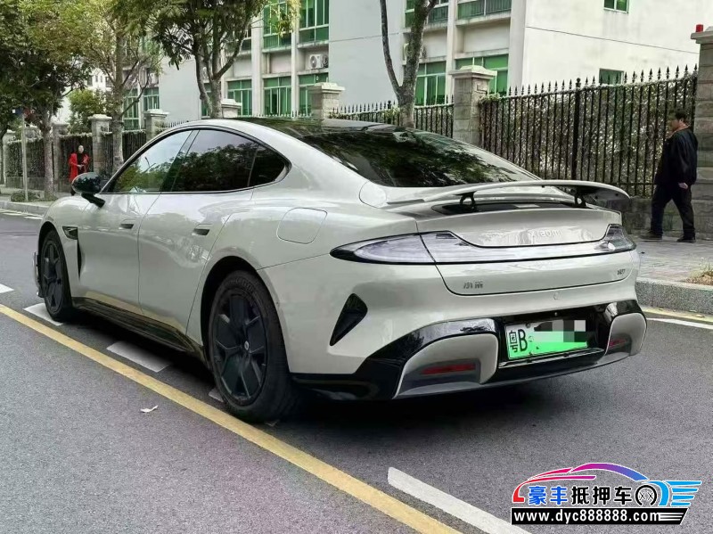 25年小米SU7轿车抵押车出售