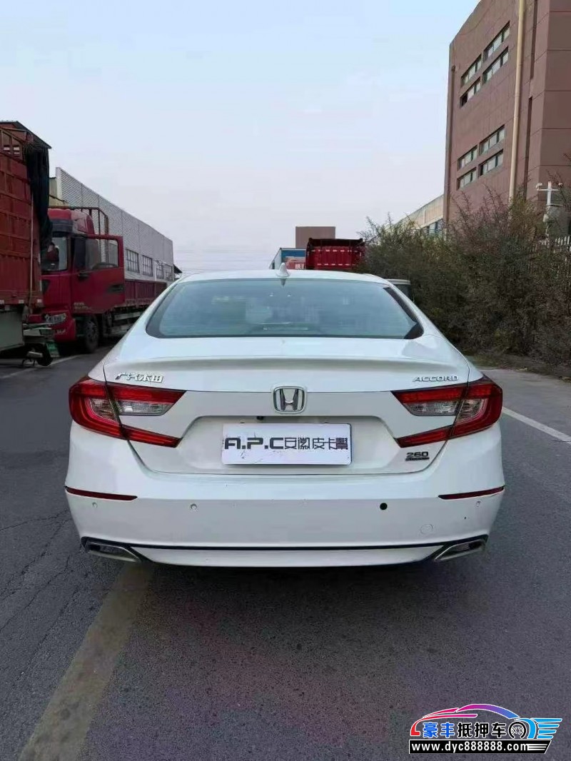 19年本田雅阁轿车抵押车出售