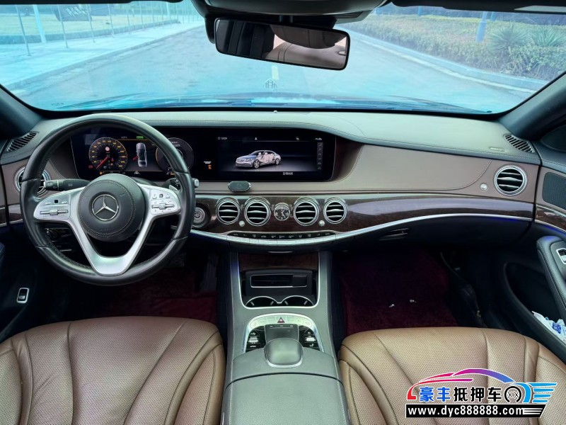 21年奔驰S轿车抵押车出售