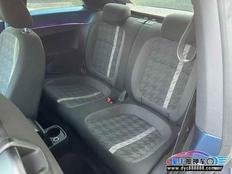 18年大众甲壳虫轿车抵押车出售