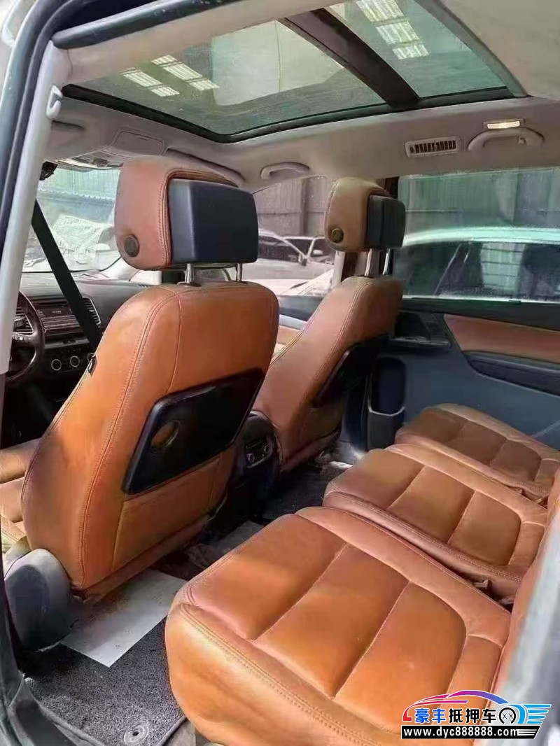 15年大众夏朗轿车抵押车出售