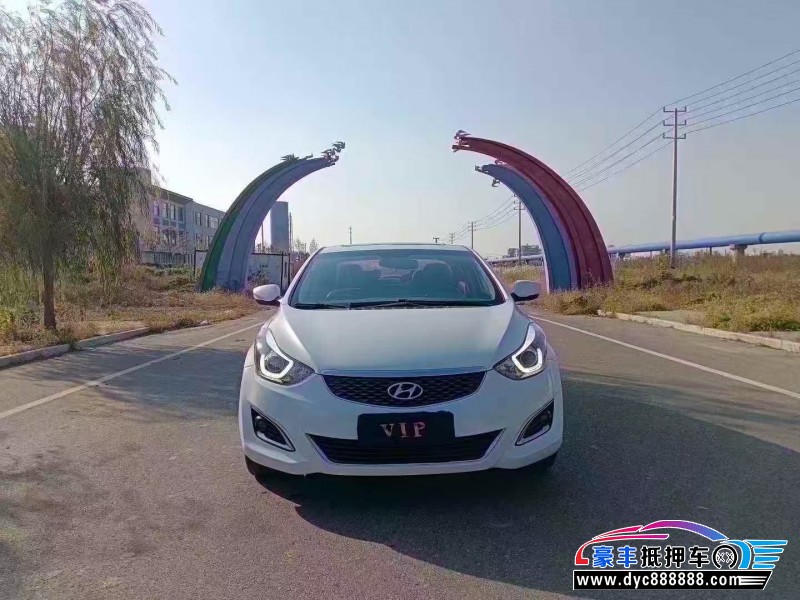 抵押车出售16年大众朗动轿车