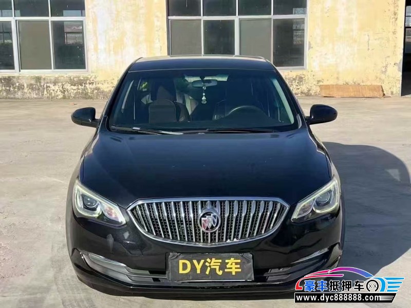 抵押车出售17年大众朗动轿车