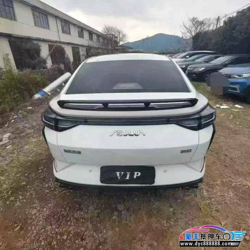 23年东风风神奕炫轿车抵押车出售