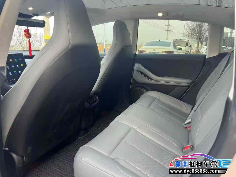 23年蔚来ET5轿车抵押车出售