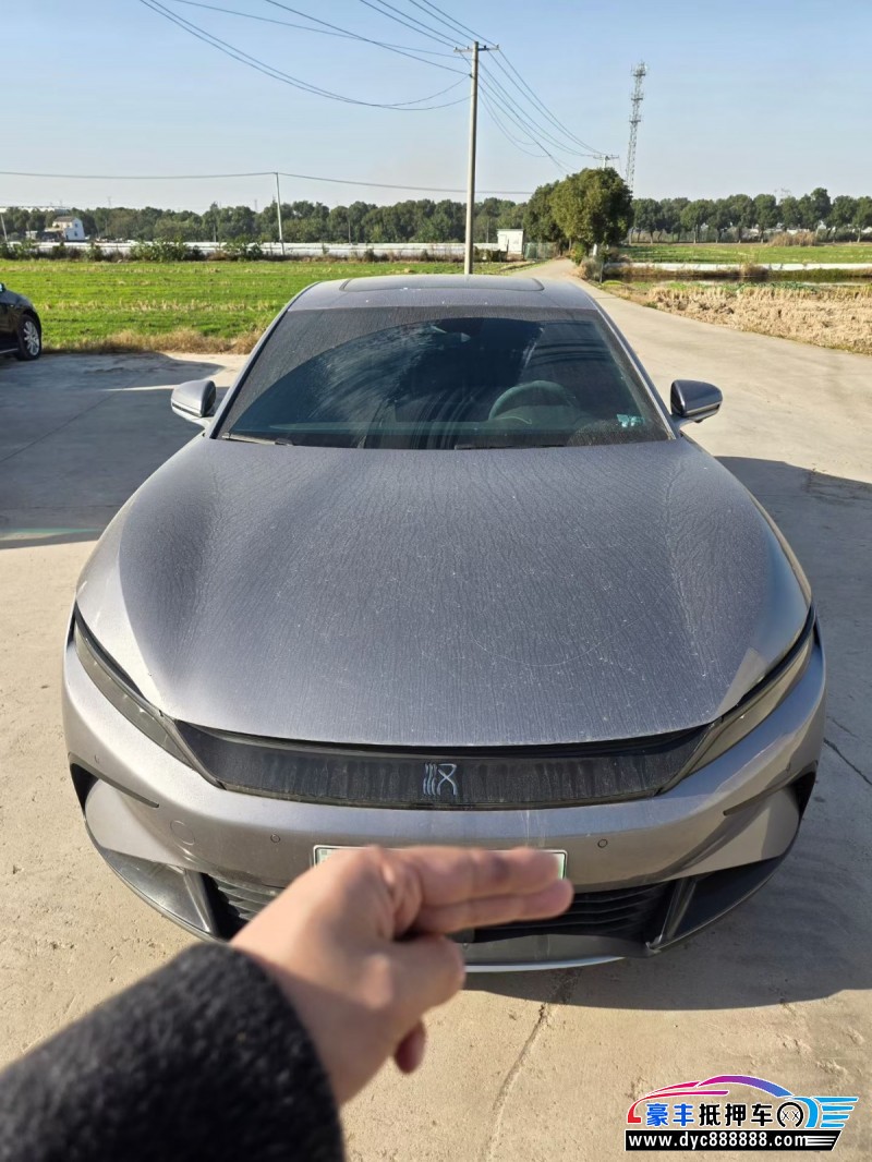 抵押车出售24年比亚迪汉轿车