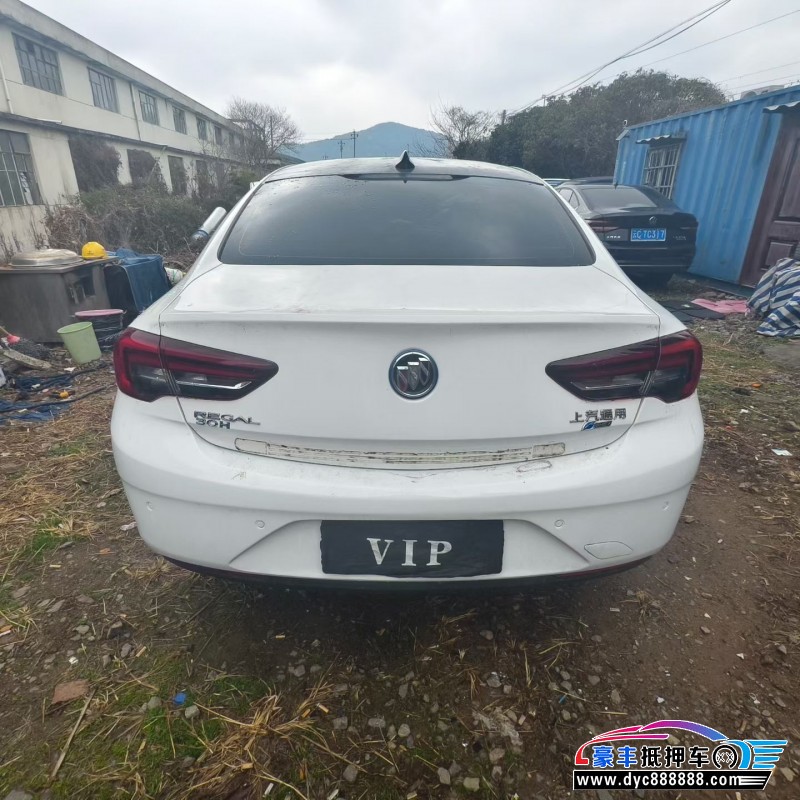 18年别克君威轿车抵押车出售