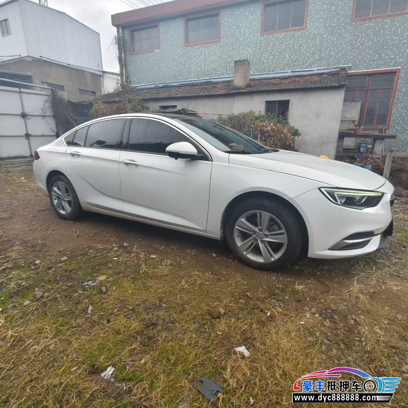 18年别克君威轿车抵押车出售