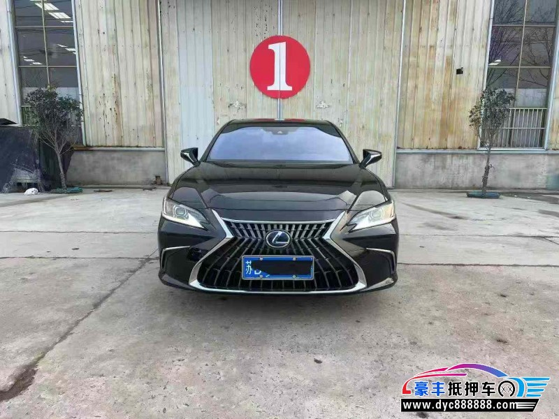 22年雷克萨斯ES轿车抵押车出售
