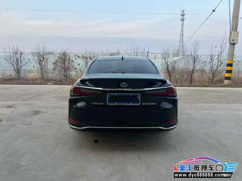 22年雷克萨斯ES轿车抵押车出售