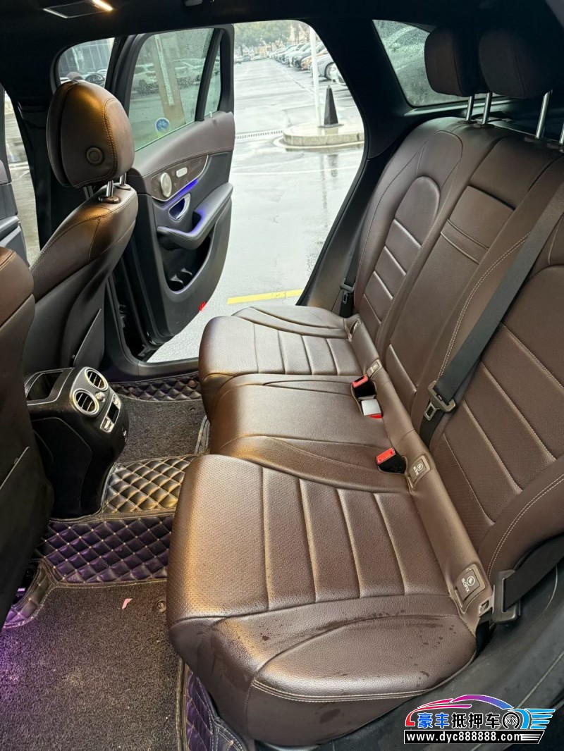 20年奔驰GLCSUV抵押车出售