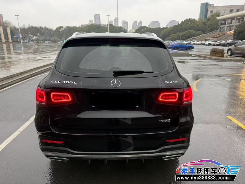 20年奔驰GLCSUV抵押车出售