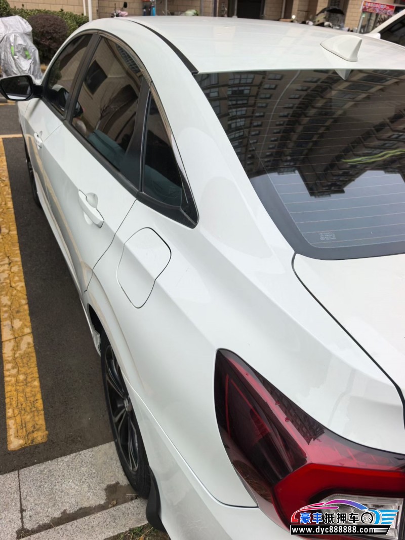 21年本田凌派轿车抵押车出售