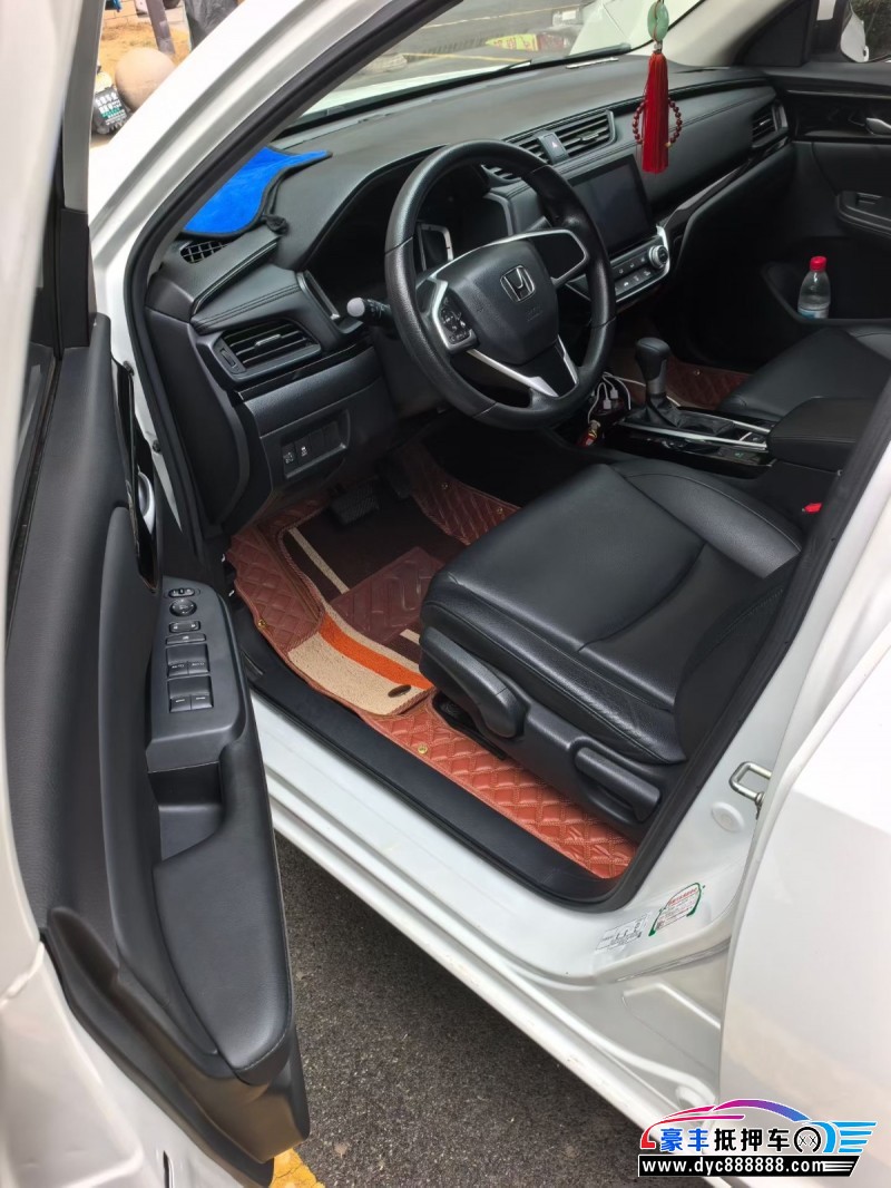 21年本田凌派轿车抵押车出售