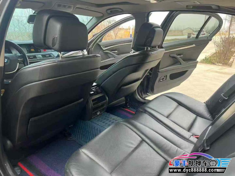 13年宝马5系轿车抵押车出售