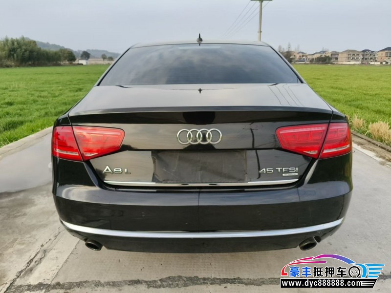 12年奥迪A8L轿车抵押车出售