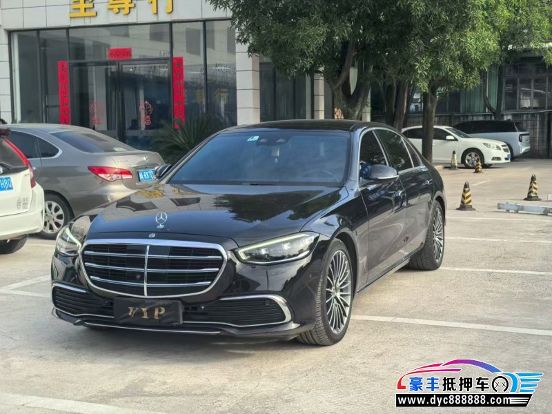 22年奔驰S级轿车抵押车出售