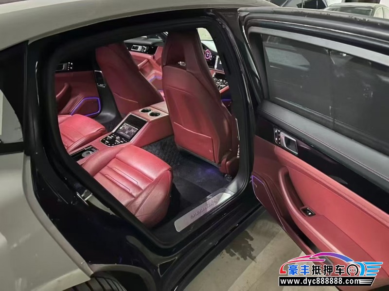 21年保时捷帕纳梅拉轿车抵押车出售