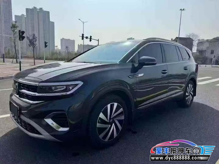 22年大众揽镜轿车抵押车出售