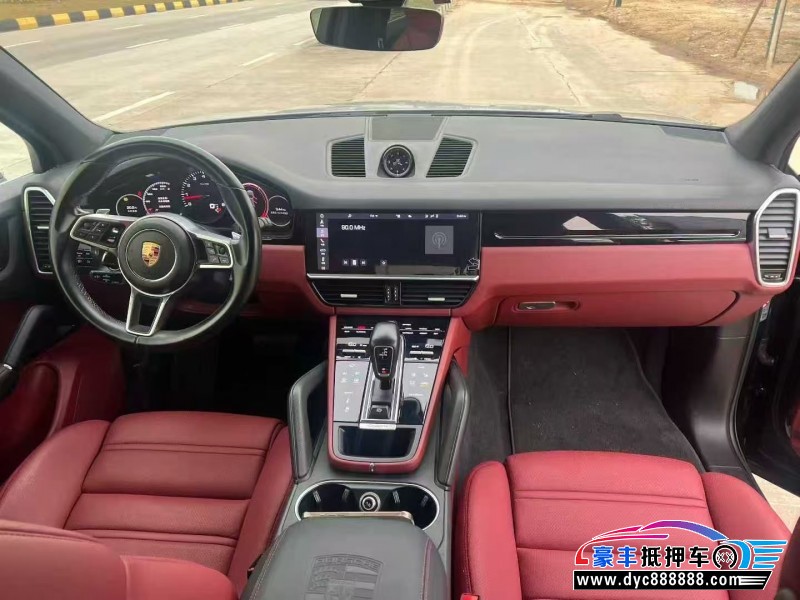 20年保时捷卡宴轿车抵押车出售