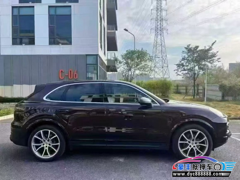 20年保时捷卡宴轿车抵押车出售