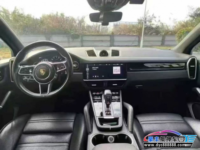 20年保时捷卡宴轿车抵押车出售