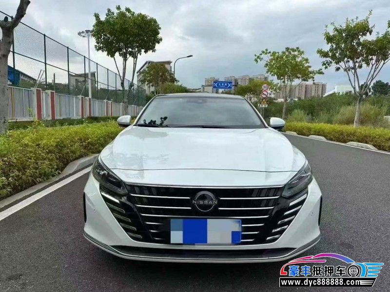 23年日产天籁轿车抵押车出售