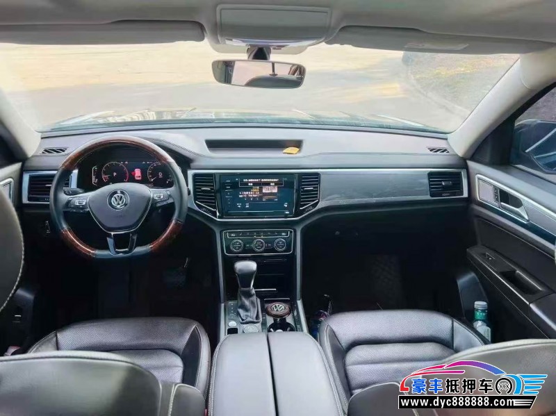 20年大众途昂轿车抵押车出售