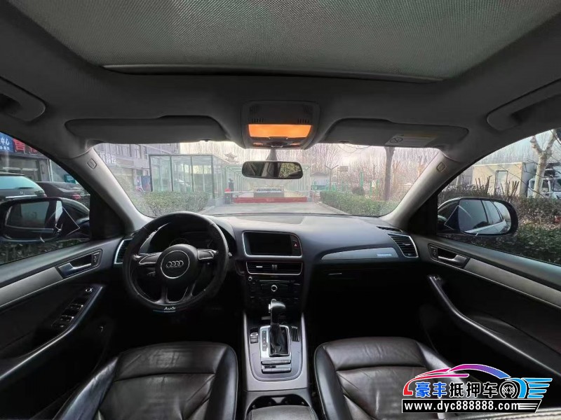 17年奥迪Q5轿车抵押车出售