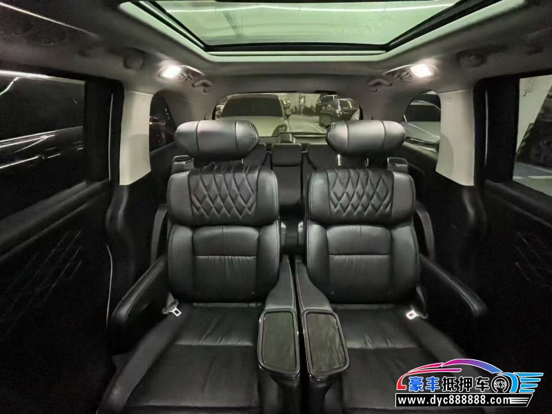 20年本田艾力绅轿车抵押车出售