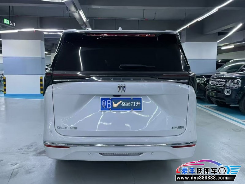 25年别克GL8轿车抵押车出售