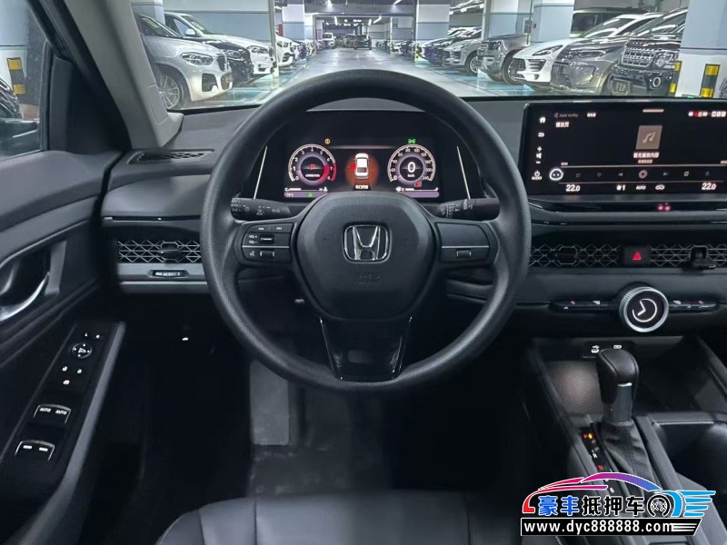 26年本田雅阁轿车抵押车出售