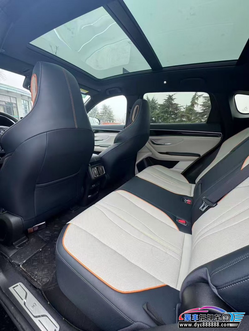 23年比亚迪宋轿车抵押车出售