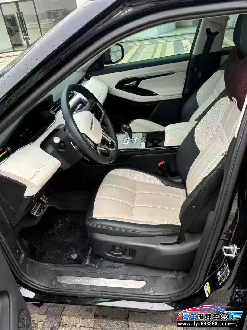 23年路虎揽胜极光SUV抵押车出售