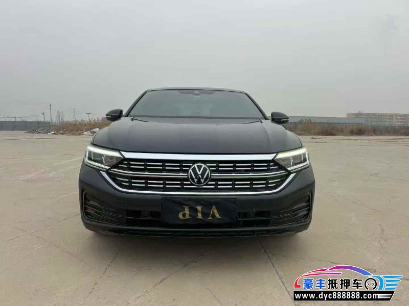 抵押车出售24年大众速腾轿车