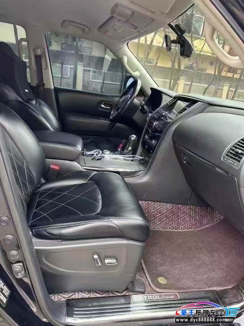 19年日产途乐MPV抵押车出售