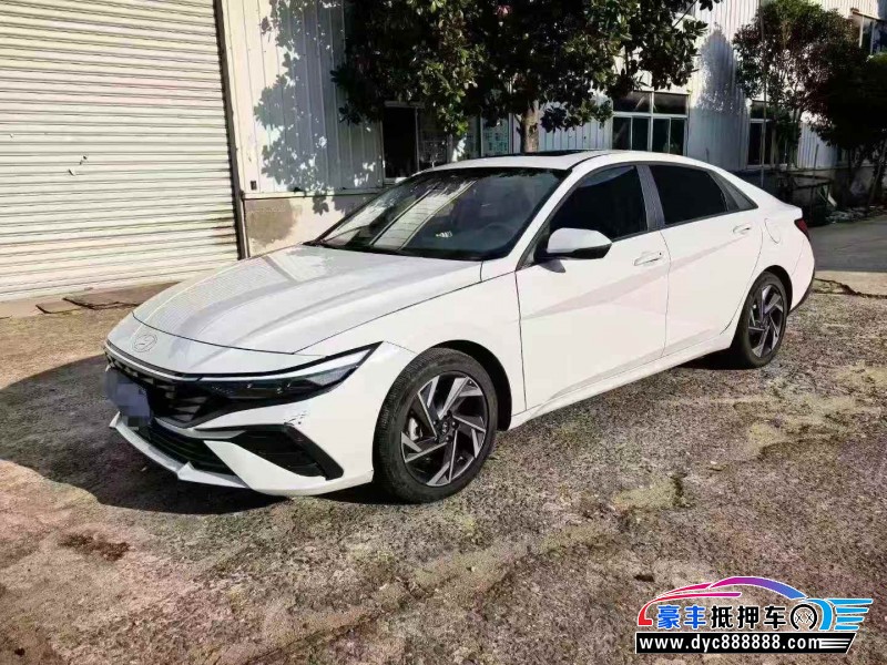 25年现代伊兰特轿车抵押车出售