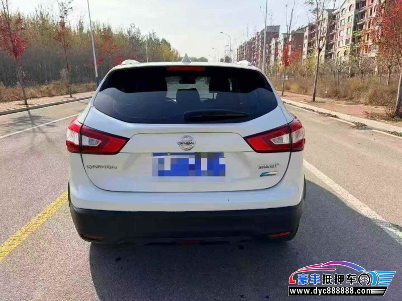 17年日产逍客轿车抵押车出售