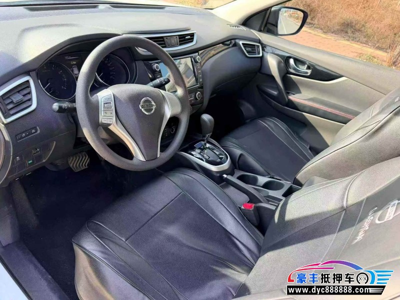 17年日产逍客轿车抵押车出售