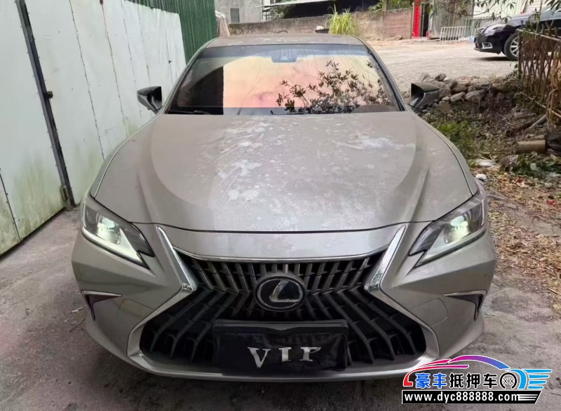 23年雷克萨斯ES轿车抵押车出售